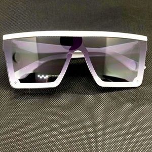 Women’s Sunglasses (white)